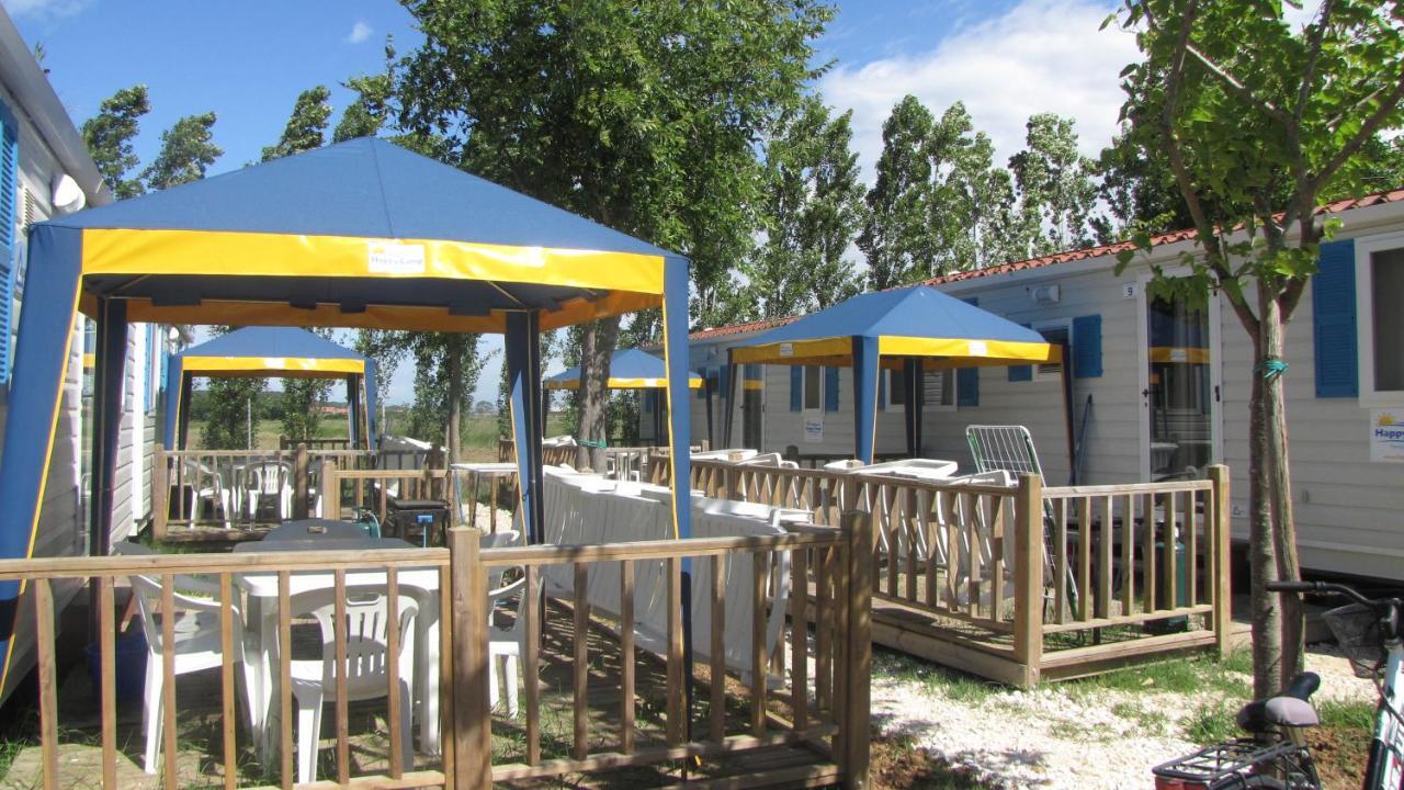 Happy Camp Mobile Homes In Camping Village Free Time Marina Di Bibbona Eksteriør bilde